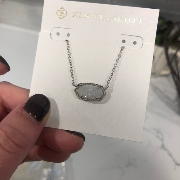Kendra Scott Jewelry - NWT Kendra Scott Elisa Kendra Scott Jewelry - NWT Kendra Scott Elisa